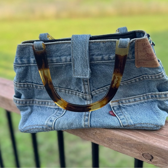 Hand & Heart Vintage Levi’s Beaded Denim Bag - Picture 4 of 8